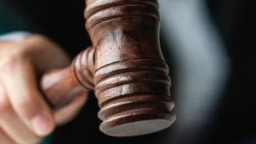 Judge sets March 2023 trial for Baltimore's state's attorney