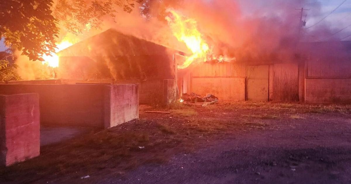 Georgetown garage fire under investigation