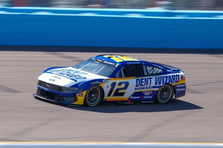 NASCAR Phoenix Auto Racing