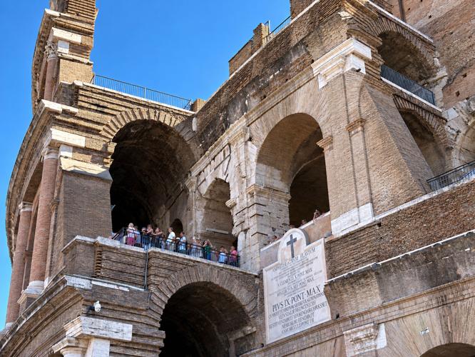 Italy Colosseum Death