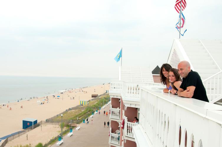 Rehoboth Beach Boardwalk2 – Credit VisitDelaware.com