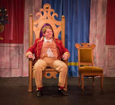 053_Cinderella_ClearSpaceTheatre_2017 (00000002)