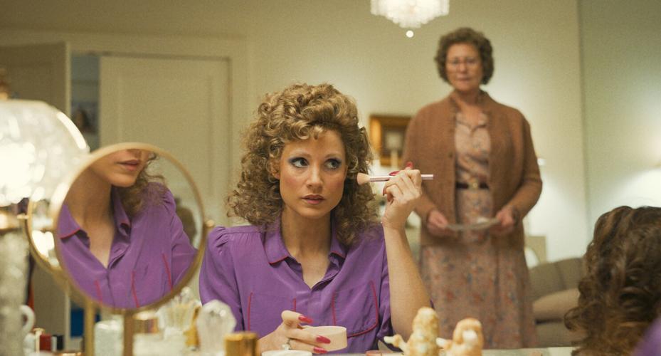 Movie Review – The Eyes of Tammy Faye (2021)