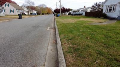 NO SIDEWALK