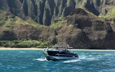Makana Charters Opens Peak-Season Na Pali Coast Snorkel and Sunset Tours