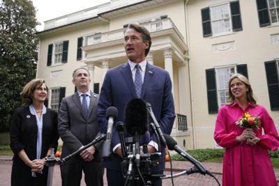 Youngkin, Northam Pledge Smooth Power Transition in Virginia