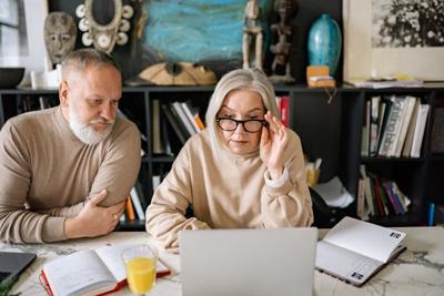 Retirement Planning Strategies 2026 In Oklahoma: Taxes, Fees & Benefits To Know