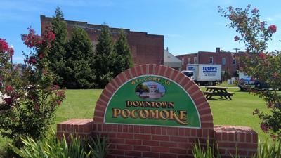 Sign reading, "Welcome to Downtown Pocomoke"
