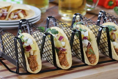 Sassy-Chicken-Street-Tacos_ArticleImage-CategoryPage_ID-2192199