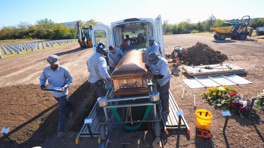 Government Shutdown National Cemetery