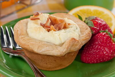 Bacon-Biscuit-Cups-4x6_ArticleImage-CategoryPage_ID-3403312