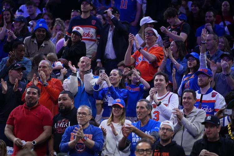Knicks 76ers Basketball