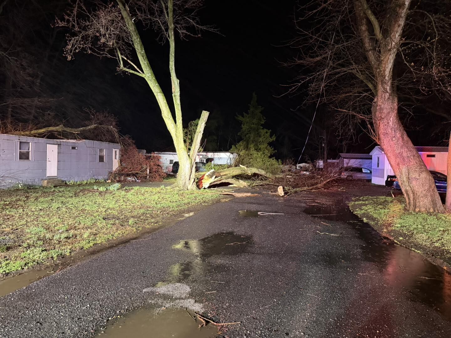 Storm aftermath in Camden ruled straight line wind damage, one injury ...