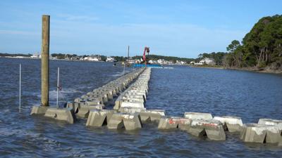 Erosion project Thompson Island