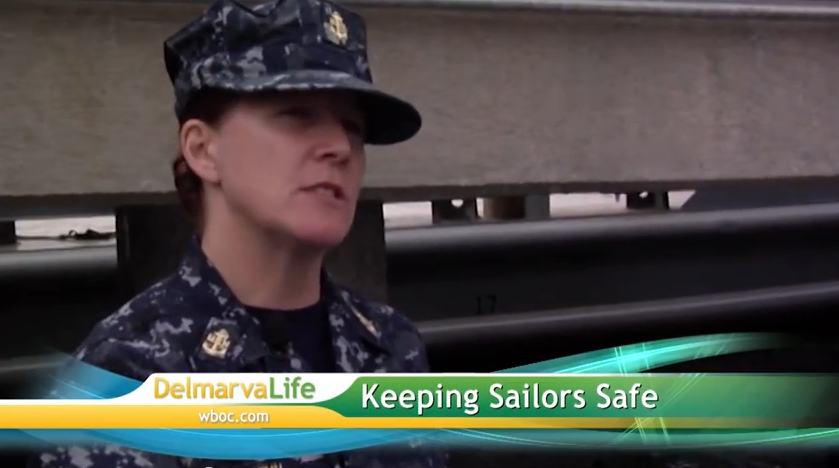 US_Navy_Female_-_June_15,2015