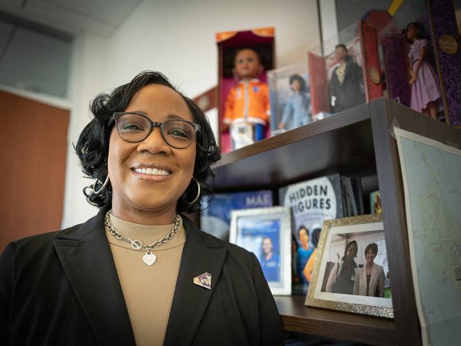 Donya Douglas-Bradshaw