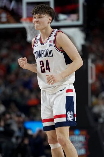 NCAA Illinois UConn Basketball