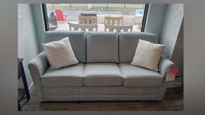 DVL1792D.00_02_07_17.Still002