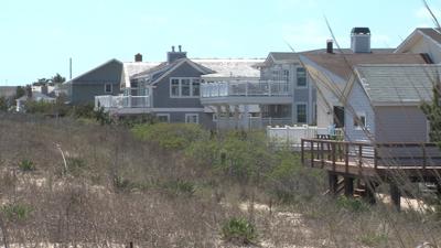 Delaware Beach Towns Worried About  Proposed Lodging Tax