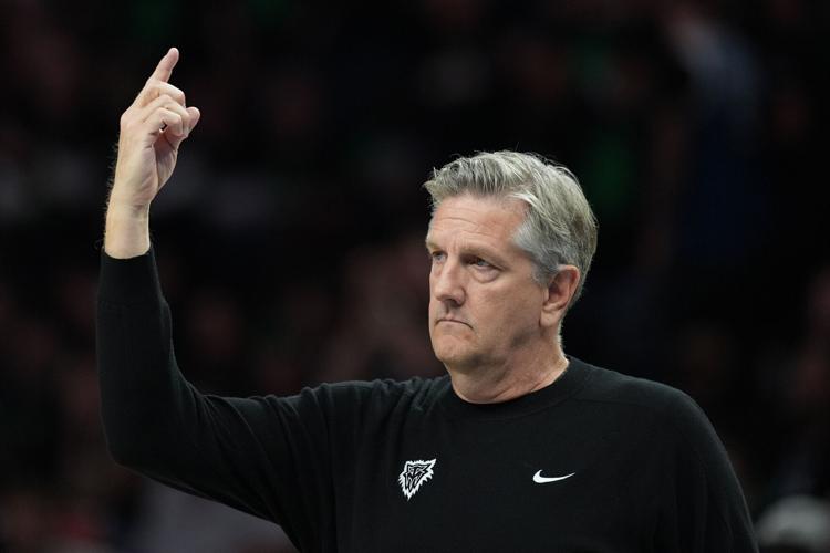 Spurs Timberwolves Basketball