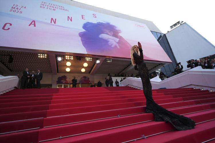 France Cannes 2025 The Phoenician Scheme Red Carpet
