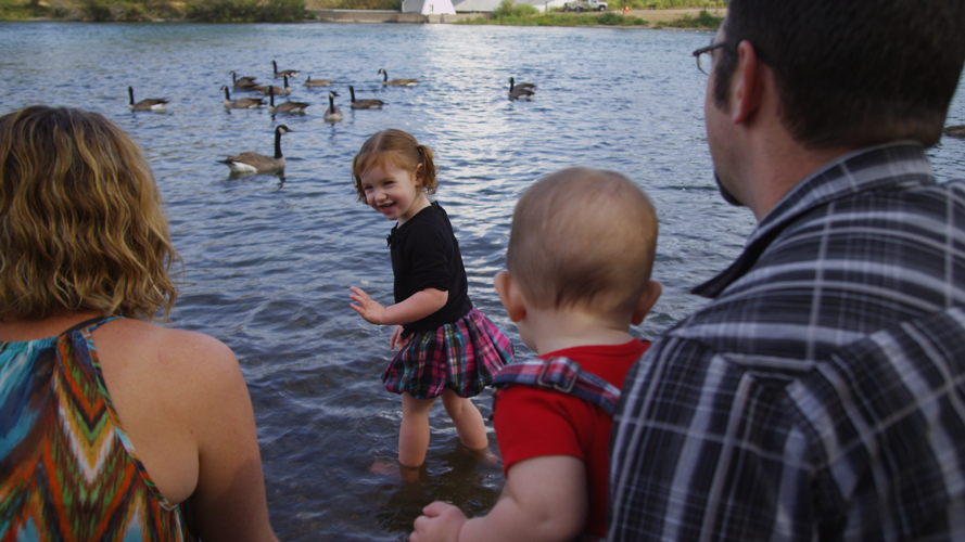 1753706_feedingTheBirdsA_Standard_GDE