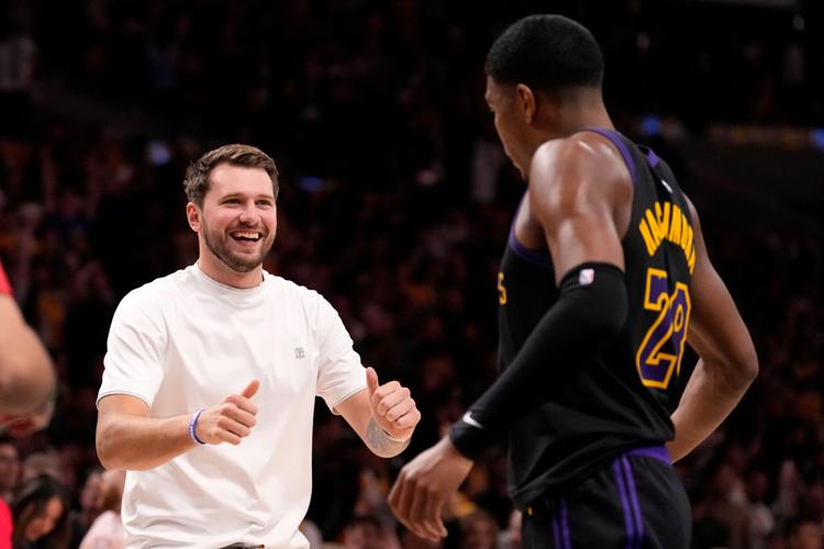 Rockets Lakers Basketball