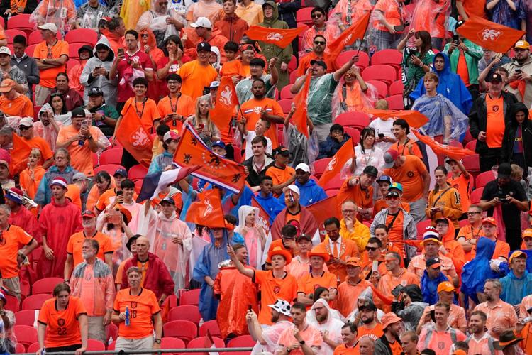 Netherlands Tunisia WCup Soccer