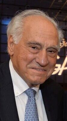 George Haseotes, 94, who Helped Lead Family's Cumberland Farms Convenience Store and Gas Station Empire, has Died