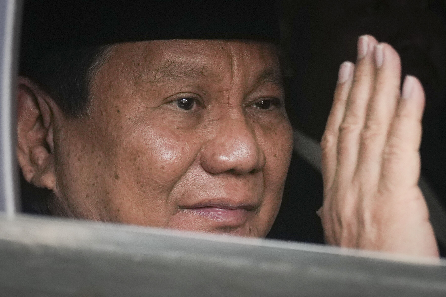 Indonesia Swears In Prabowo Subianto As The Country's Eighth President ...