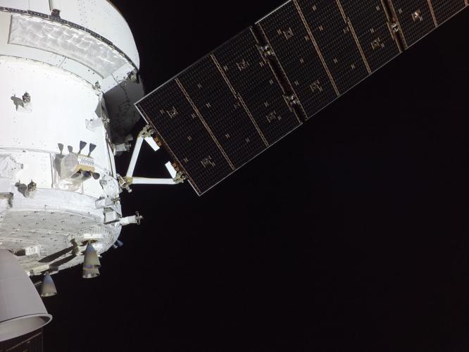 NASA Artemis Moonshot