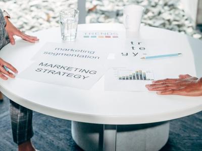 Marketing Brief vs Creative Brief: Differences & Strategy-to-Execution Breakdown