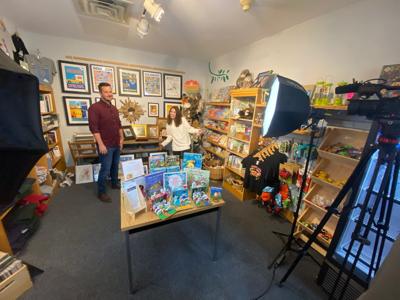 Leah Rizzo at Ward Museum of Wildfowl Art, SU