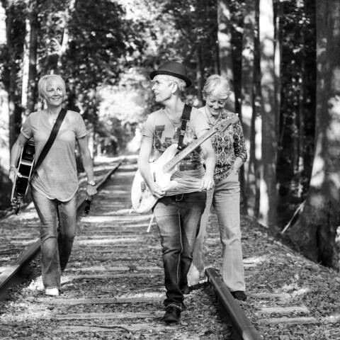 15036693_1155791677845983_4612336457469652859_n