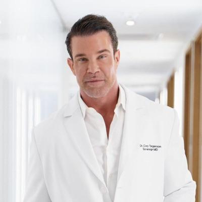 Dr. Cory Torgerson of The Toronto Hair Transplant Clinic Introduces Combined FUE, PRP, and Laser Phototherapy Protocol to Preserve Native Hair Density