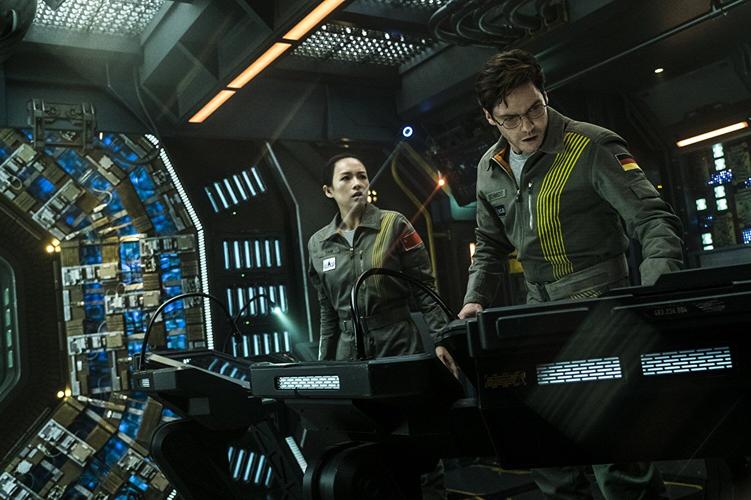 VOD Review – The Cloverfield Paradox