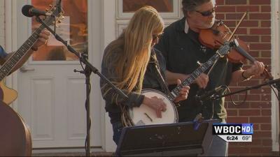 Travels With Charlie Michelle Green Banjo Player
