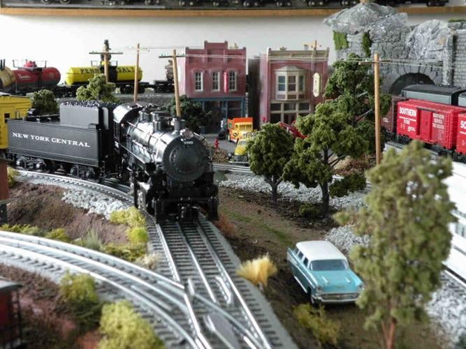 Toy and Train Show This Saturday in Roxana