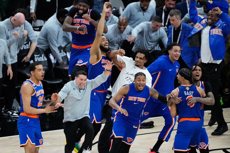 APTOPIX NBA Finals Knicks Spurs Basketball