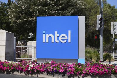 Intel Trump