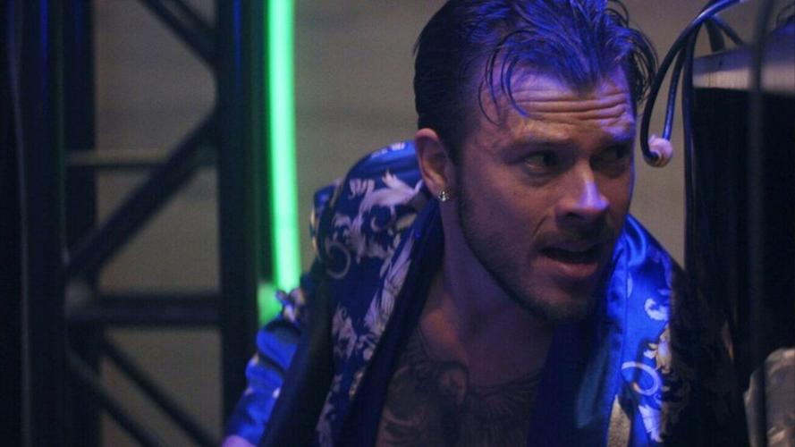 Mike Nick Nick Alice4