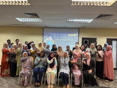 At UPSI, Ten Academics Skipped the Two-Year Book Deal and Published in 48 Hours Instead