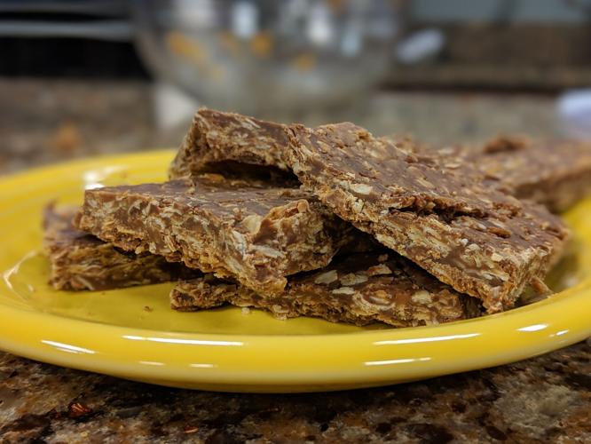 00100lPORTRAIT_00100_BURST20190204105316692_COVER