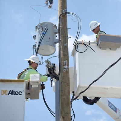 DEC Linemen