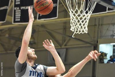 Men S Basketball Ritter S Career High 28 Points Leads Titans Past W J Titantown Sports Wcn247 Com