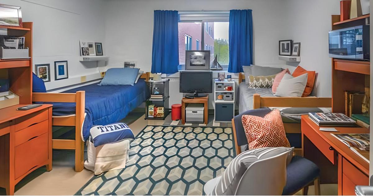 Moving Back into the Best Freshman Dorm on Campus | Our Campus | wcn247.com