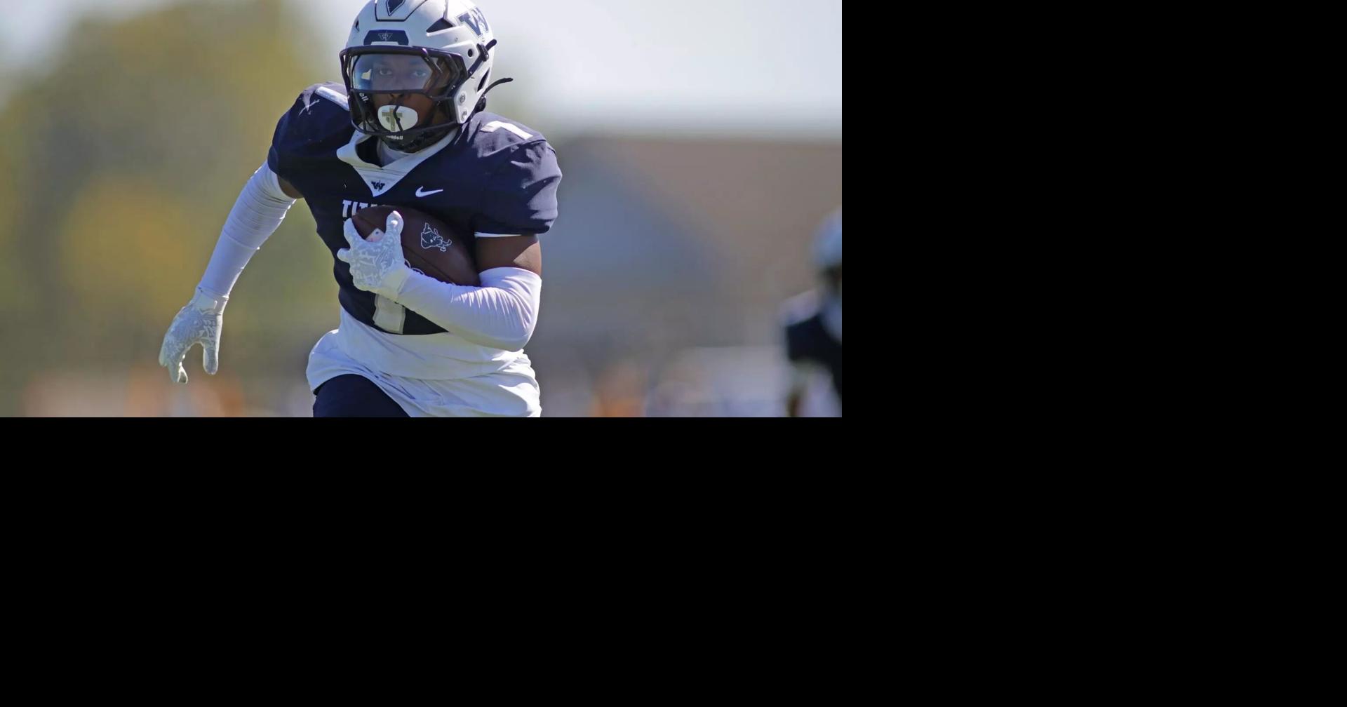 VIDEO! Titans roll in 52-0 shutout over Bison | Titantown Sports ...