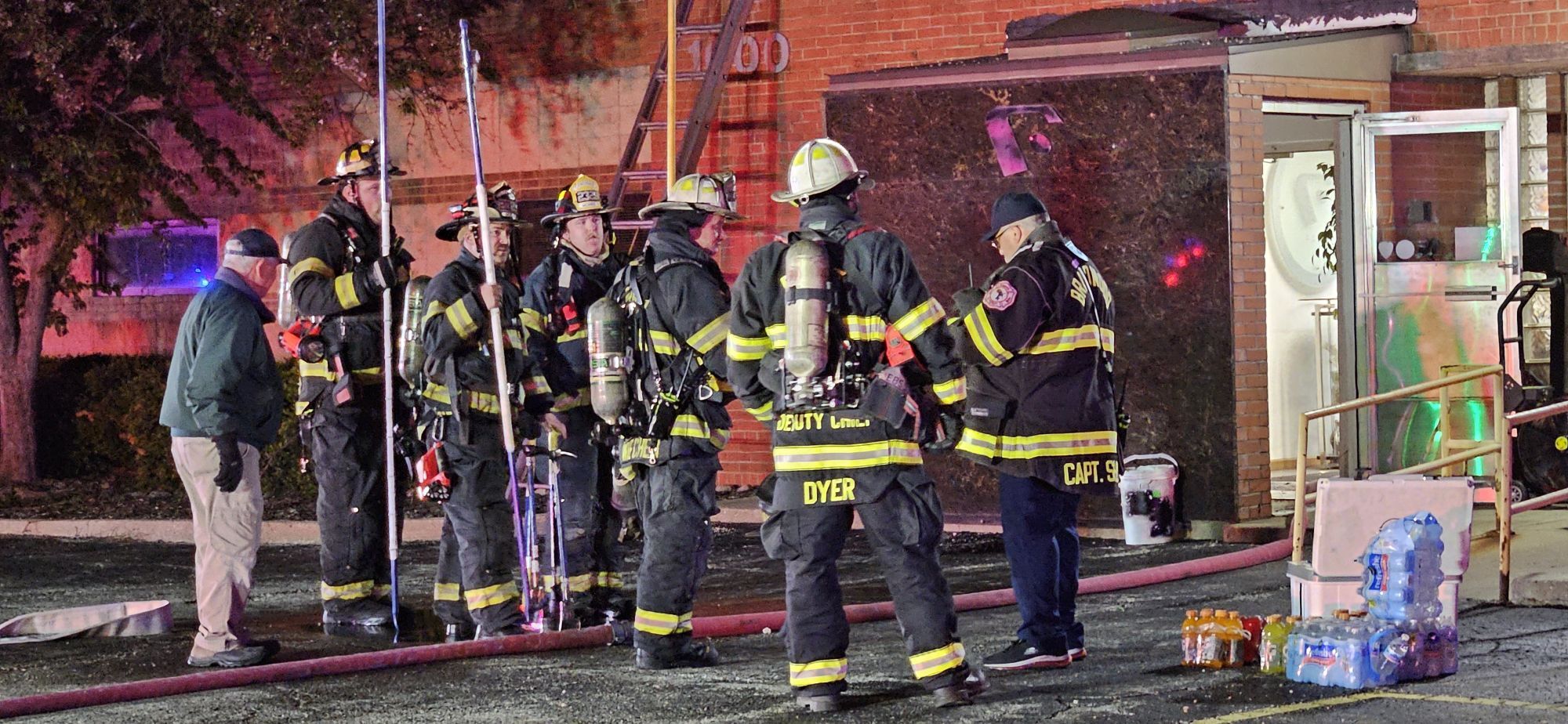 Around 25 Fire Agencies Respond To Commercial Structure Fire Involving ...
