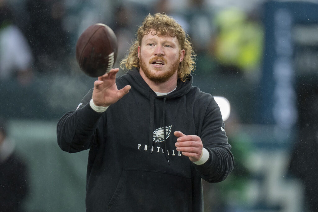 Super Bowl champion Eagles and Pro Bowl center Cam Jurgens agree to a 4-year extension through 2029