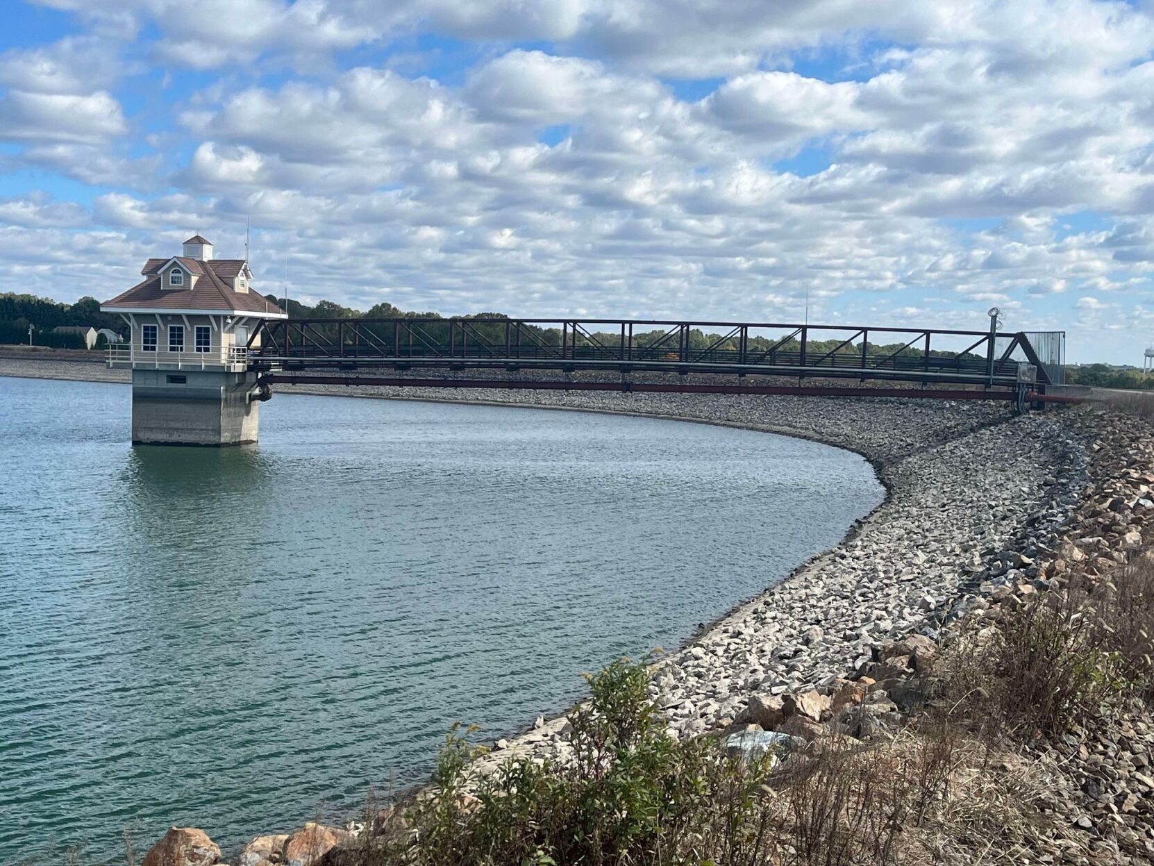 Newark Reservoir looking low as Delaware’s dry spell approaches record levels